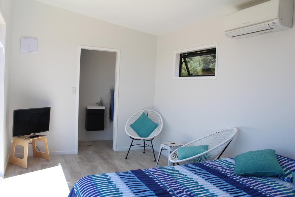 Anzac Bay Studio One Apartment Omiha ภายนอก รูปภาพ
